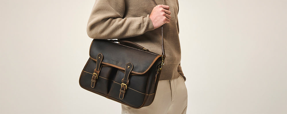 Tusting Leather Clipper Bag in Sundance Floodlight Chestnut-Brown 